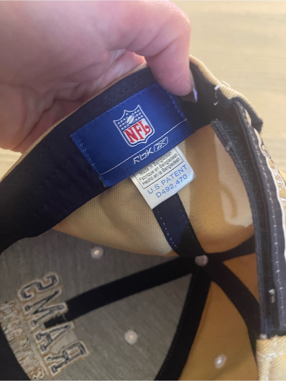 Reebok NFL Rams Football Hat Cap Tan Navy w/ Unidentified Autograph Signed - Picture 4 of 5